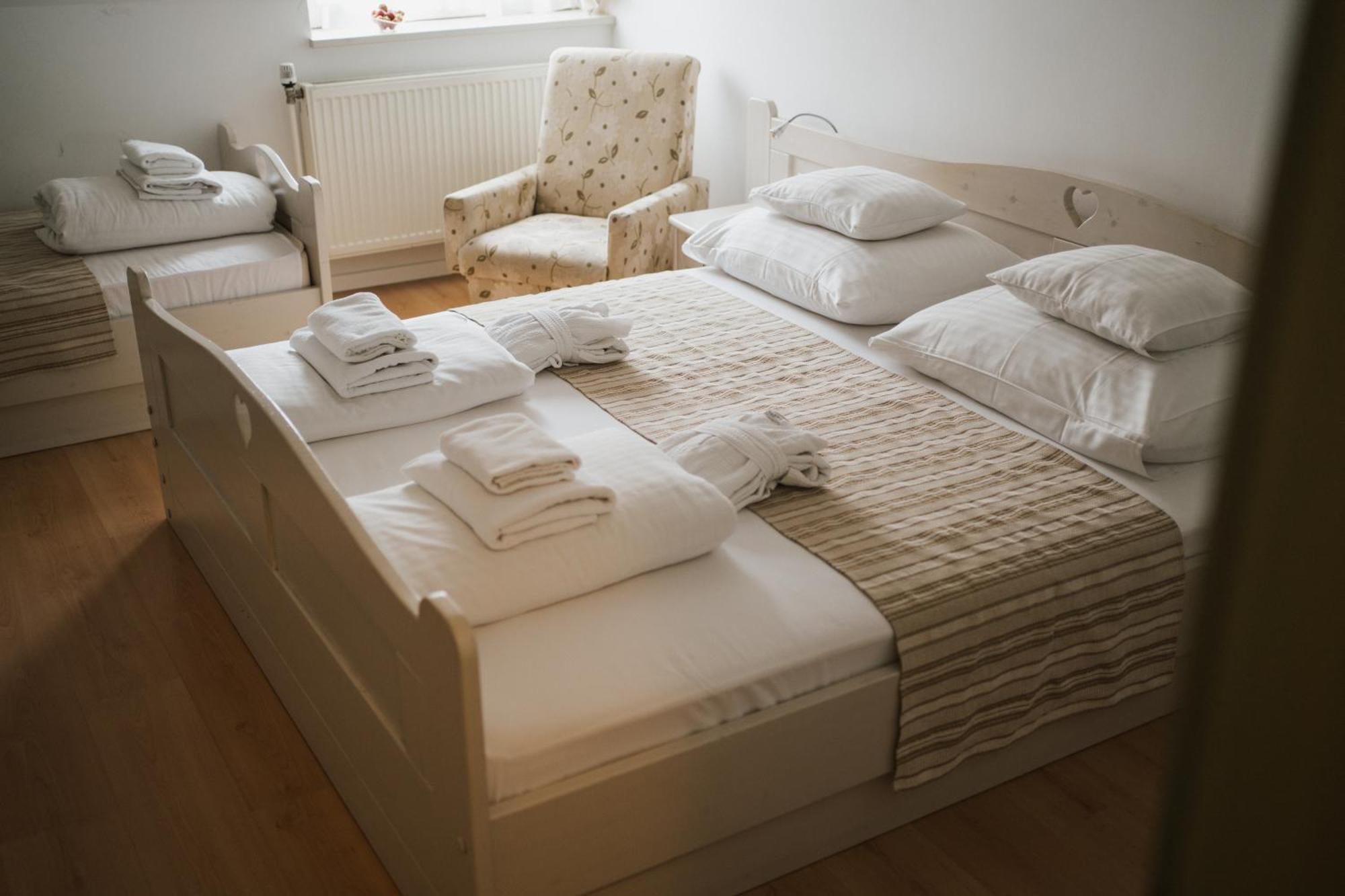 Tornacos Hotel - Hegykő Εξωτερικό φωτογραφία