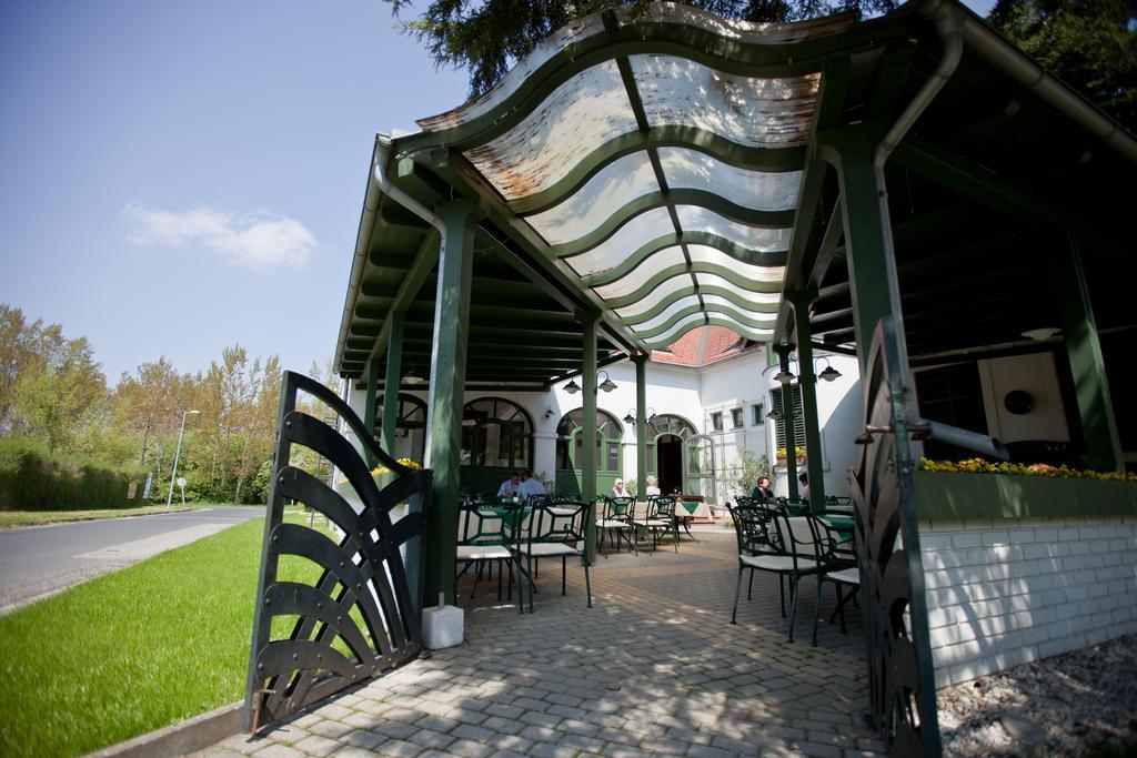 Tornacos Hotel - Hegykő Εξωτερικό φωτογραφία